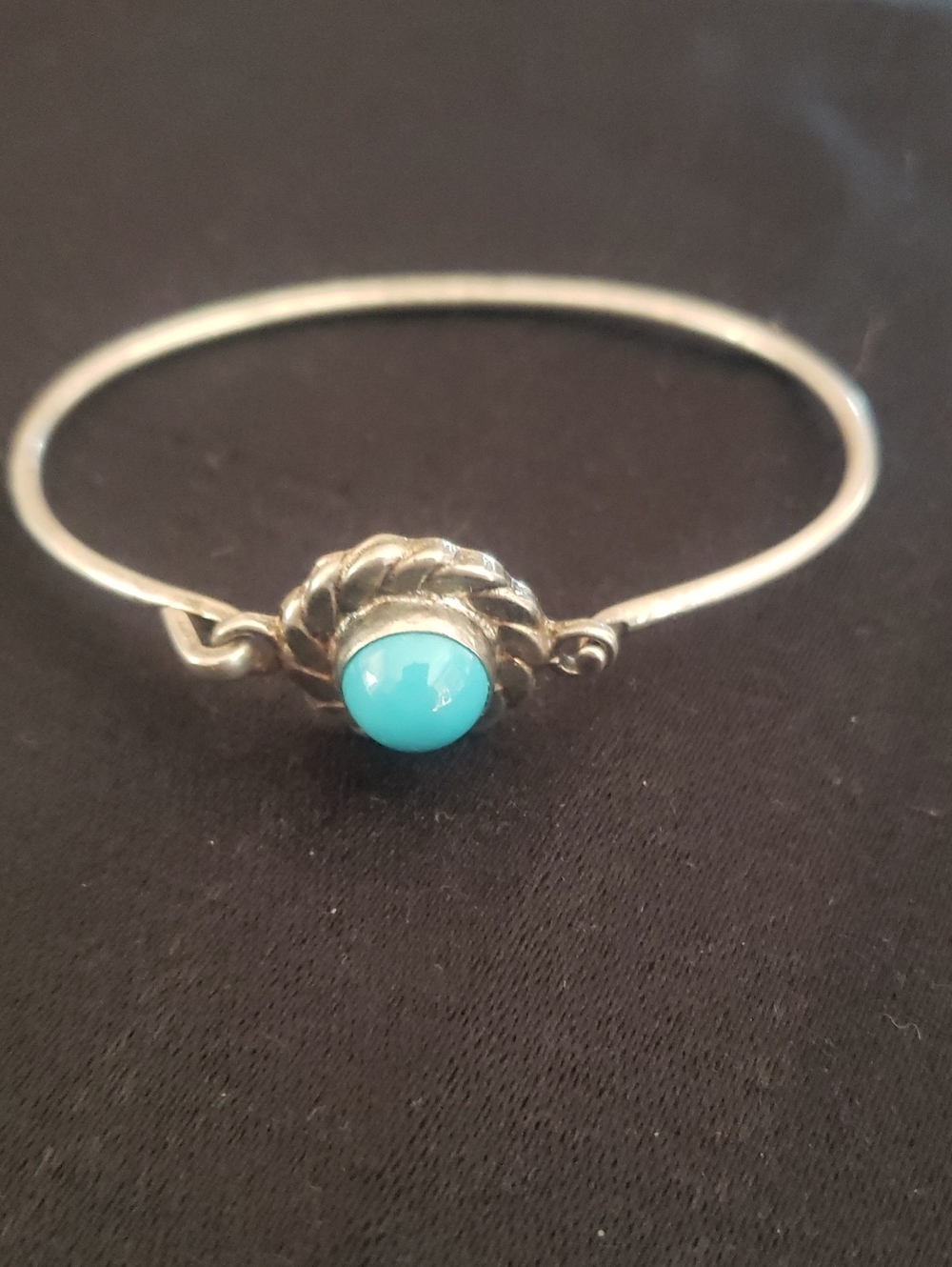 Silvertone Alpacha Faux Turquoise Bracelet